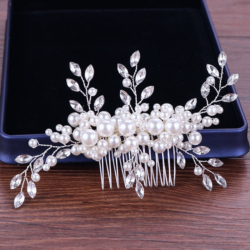 Wedding Hair Accessories - Silver Pearl and Crystal Bridal Hair Comb