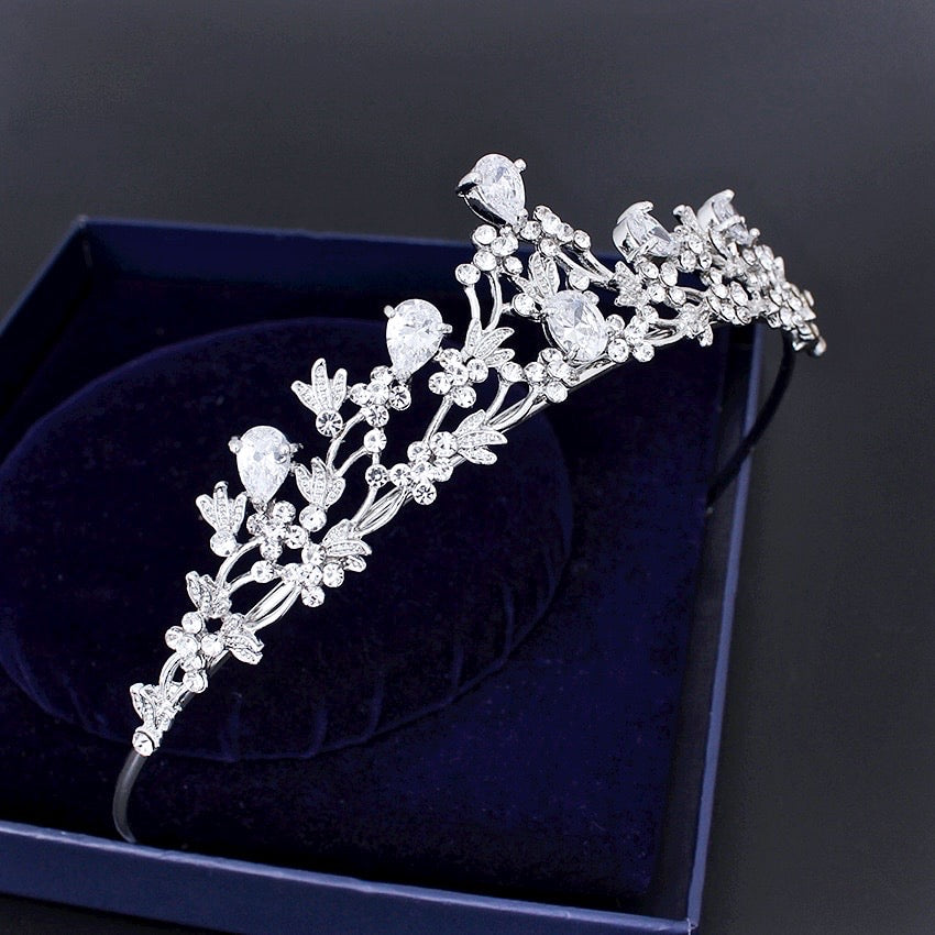 "Annelise" - Silver Cubic Zirconia Bridal Tiara