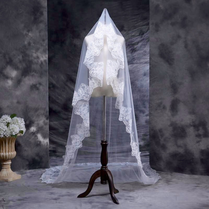 Wedding Veils - Lace Edge Ivory Cathedral Bridal Veil