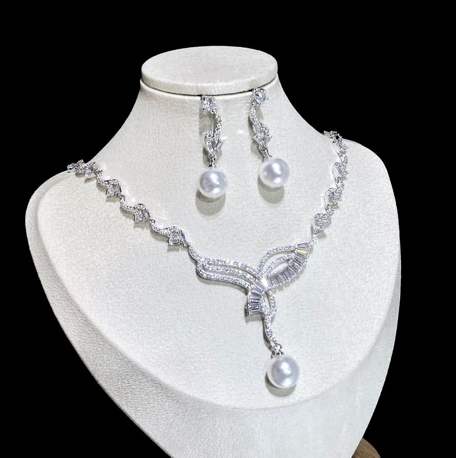 Wedding Jewelry - Luxury Pearl and CZ Bridal Jewelry Set