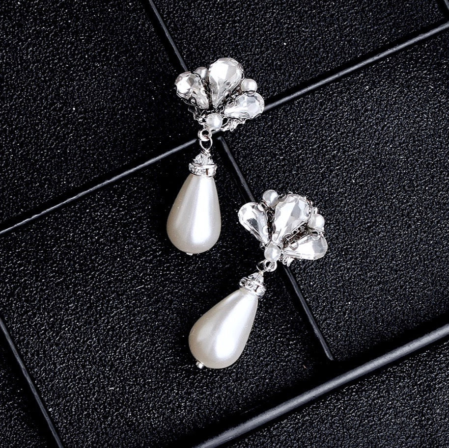 Wedding Jewelry - Vintage Pearl and Rhinestone Bridal Earrings