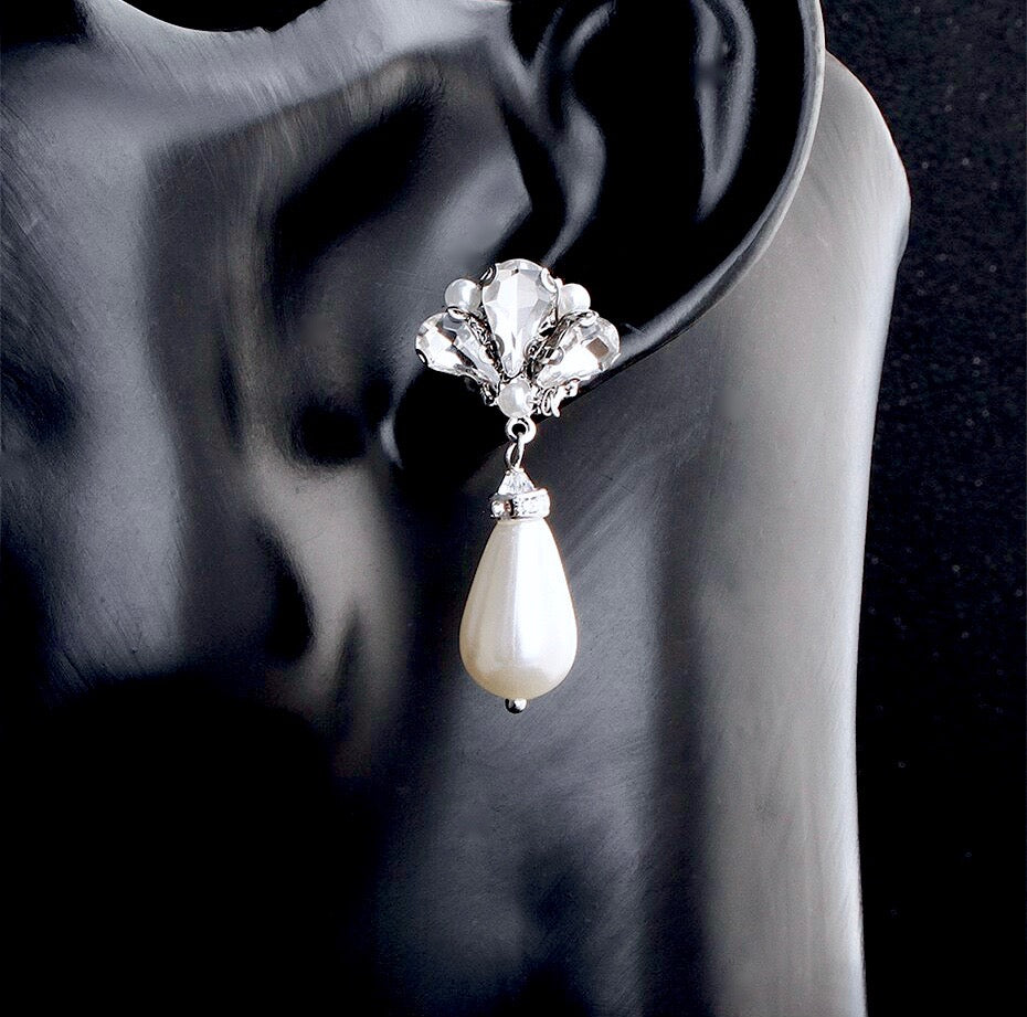 Wedding Jewelry - Vintage Pearl and Rhinestone Bridal Earrings