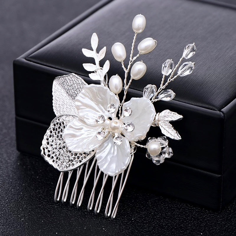 Wedding Hair Accessories - Pearl and Crystal Bridal Hair Comb - Available in Yellow Gold and Silver