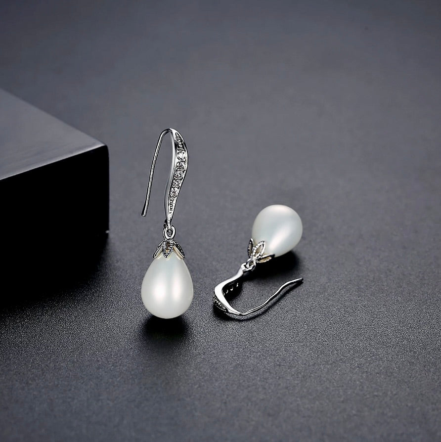 Wedding Pearl Jewelry - Pearl and Cubic Zirconia Bridal Jewelry Set
