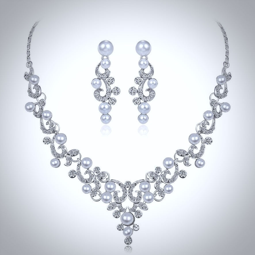 Pearl and Crystal Bridal Jewelry Set