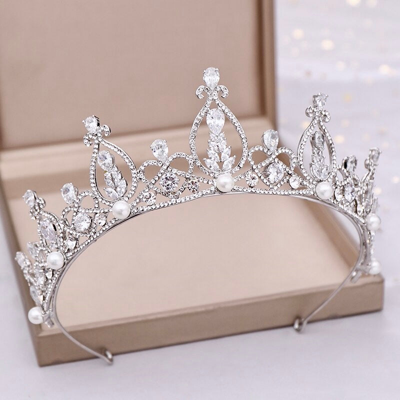 Wedding Hair Accessories - Pearl and Rhinestone Bridal Tiara