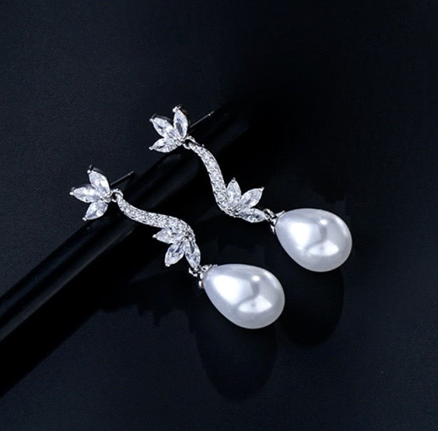 "Serena" - Pearl and Cubic Zirconia Bridal Earrings