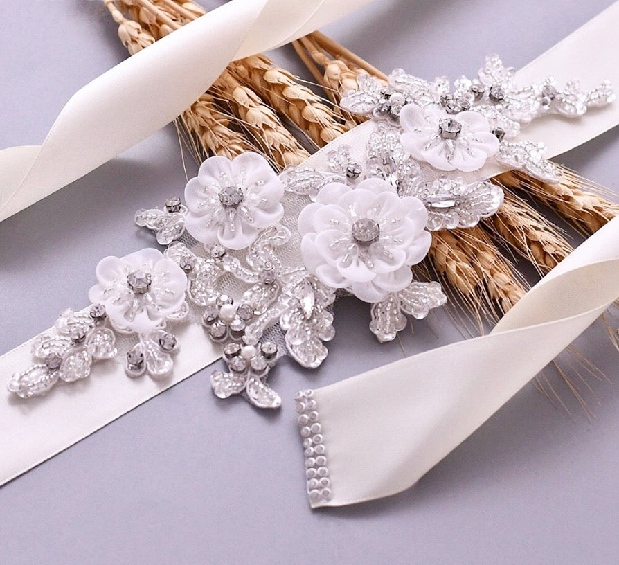 Wedding Dress Belt, Pearls Belt, Bridesmaid Belt, Bridal Gift