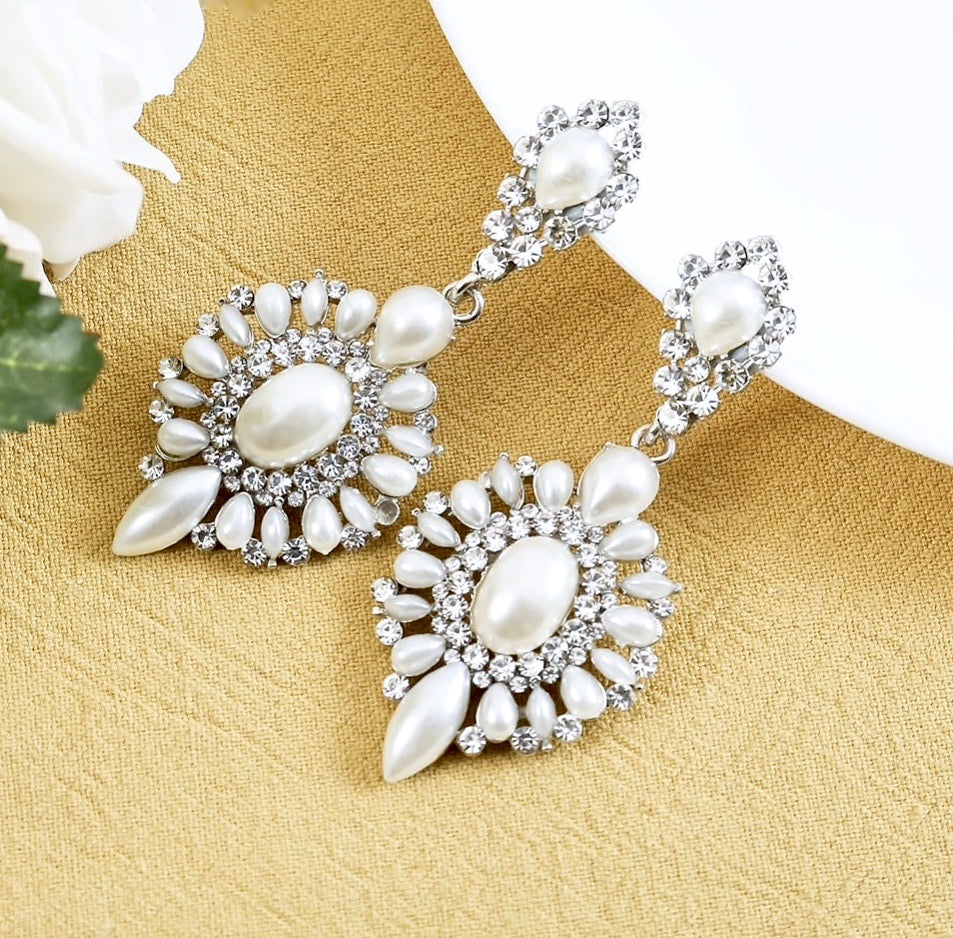 Wedding Jewelry - Pearl and Rhinestone Bridal Earrings