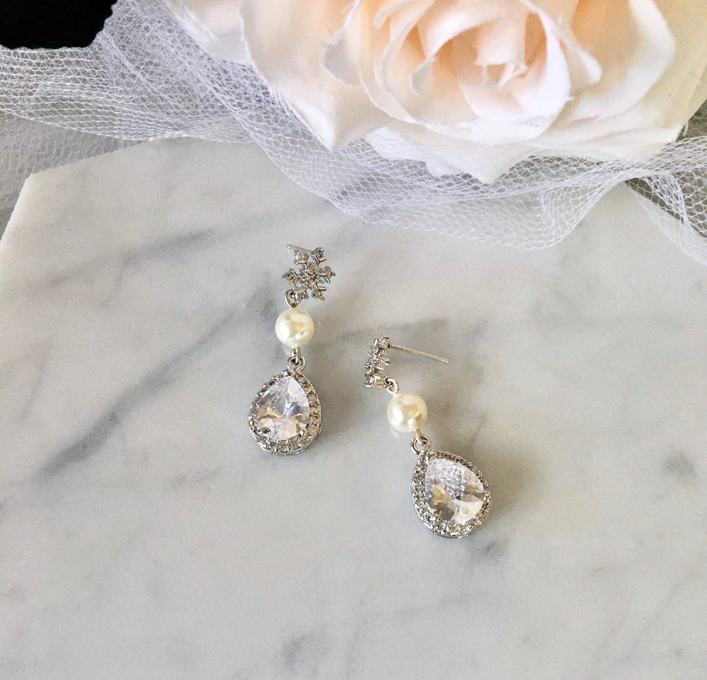 Wedding Pearl Jewelry - Winter Snowflake 3-Piece Bridal Jewelry Set