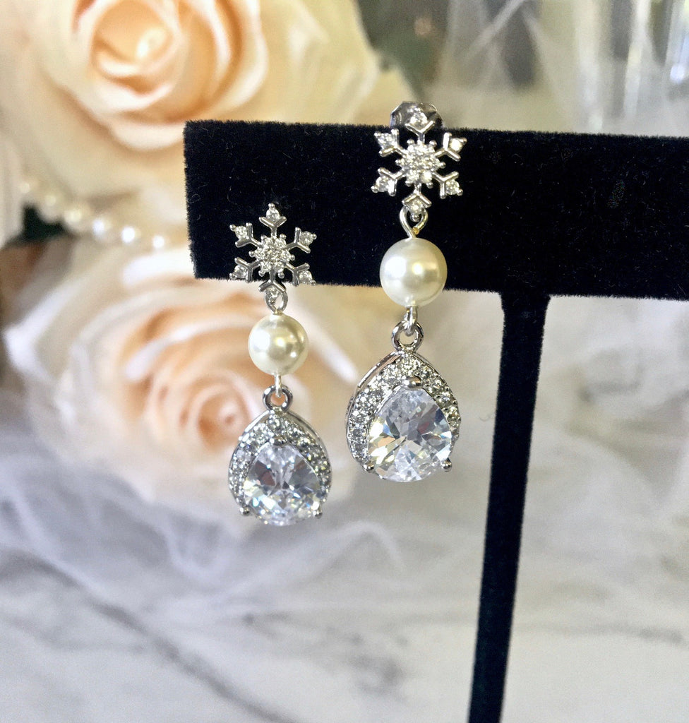 Wedding Pearl Jewelry - Winter Snowflake 3-Piece Bridal Jewelry Set