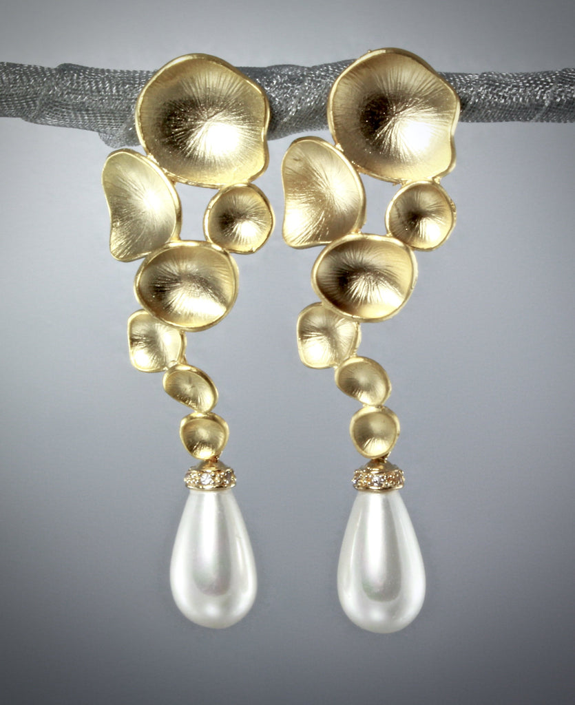 "Bliss" - Pearl Bridal Earrings - Available in Silver and Gold